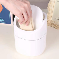 Mini Plastic Trash Can for Tabletop Use (1pc)